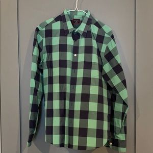 UNTUCKit Blue & Plaid button down slim fit
